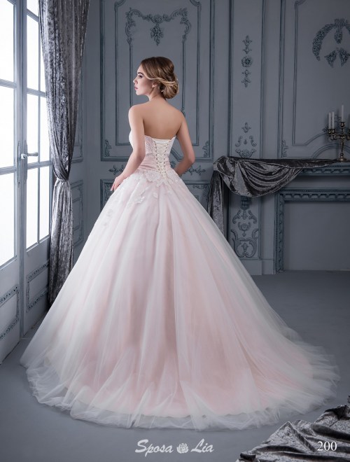 https://www.sposa-lia.com/images/stories/virtuemart/product/200       (3).jpg